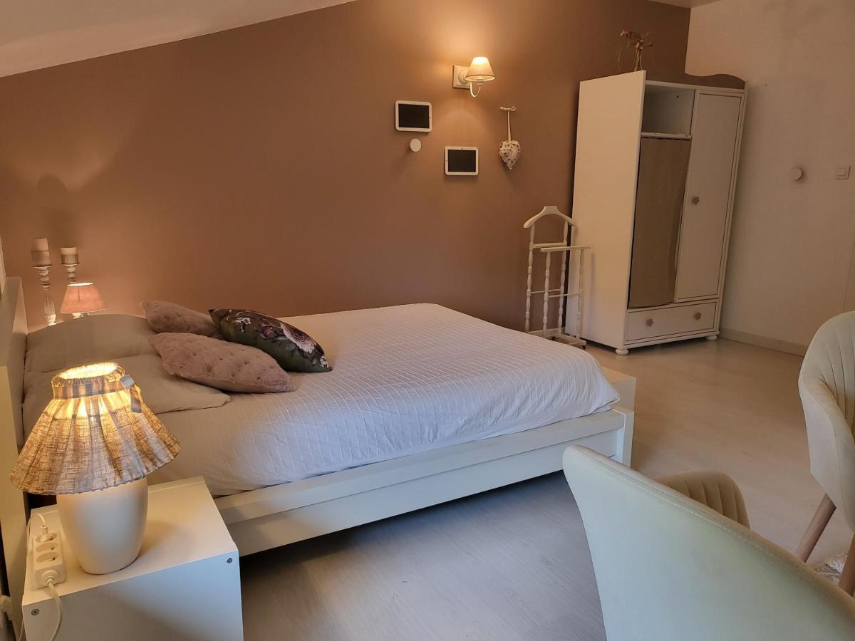 La Gobiniere Bed & Breakfast Saint-Mars-la-Reorthe Luaran gambar